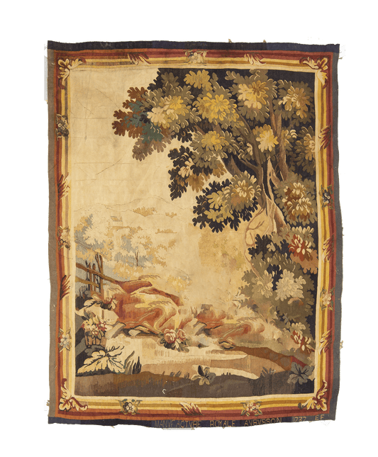 Luxurious Wall Decor: The Majesty of an Aubusson Tapestry Reproduction RE519451